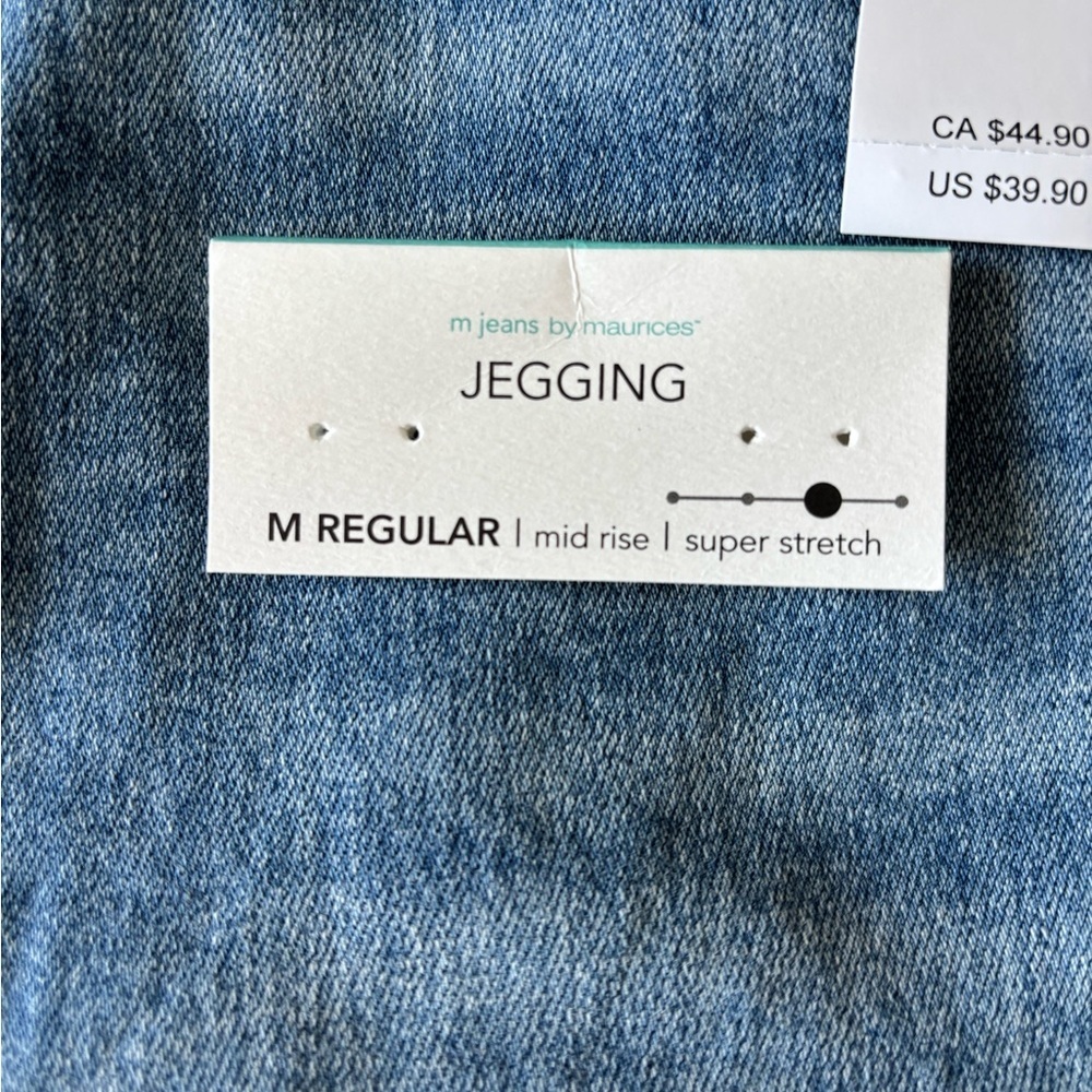 Maurices High Rise Light Blue Jeans - Picture 3 of 5